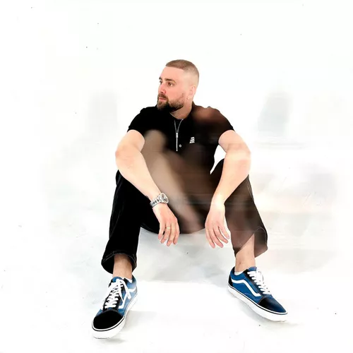Музыка Seewoow - Закрывая Глаза